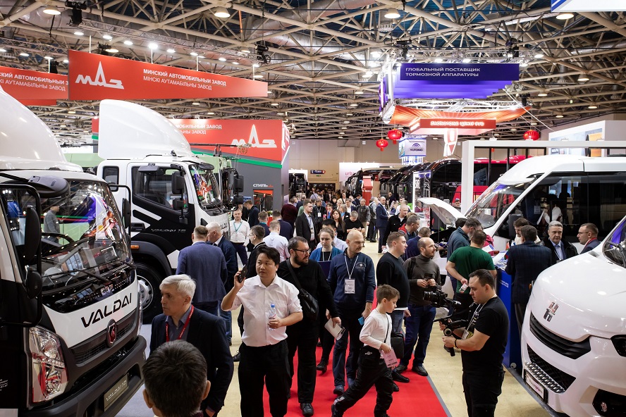 多款新车亮相俄罗斯商用车,包括东风、福田等中国公司!