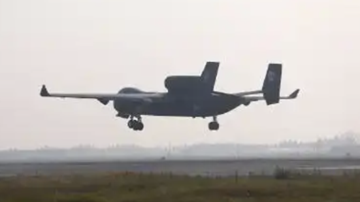 “九天”无人机完成首飞任务