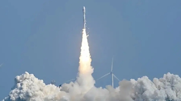 捷龙三号“一箭七星”海射成功